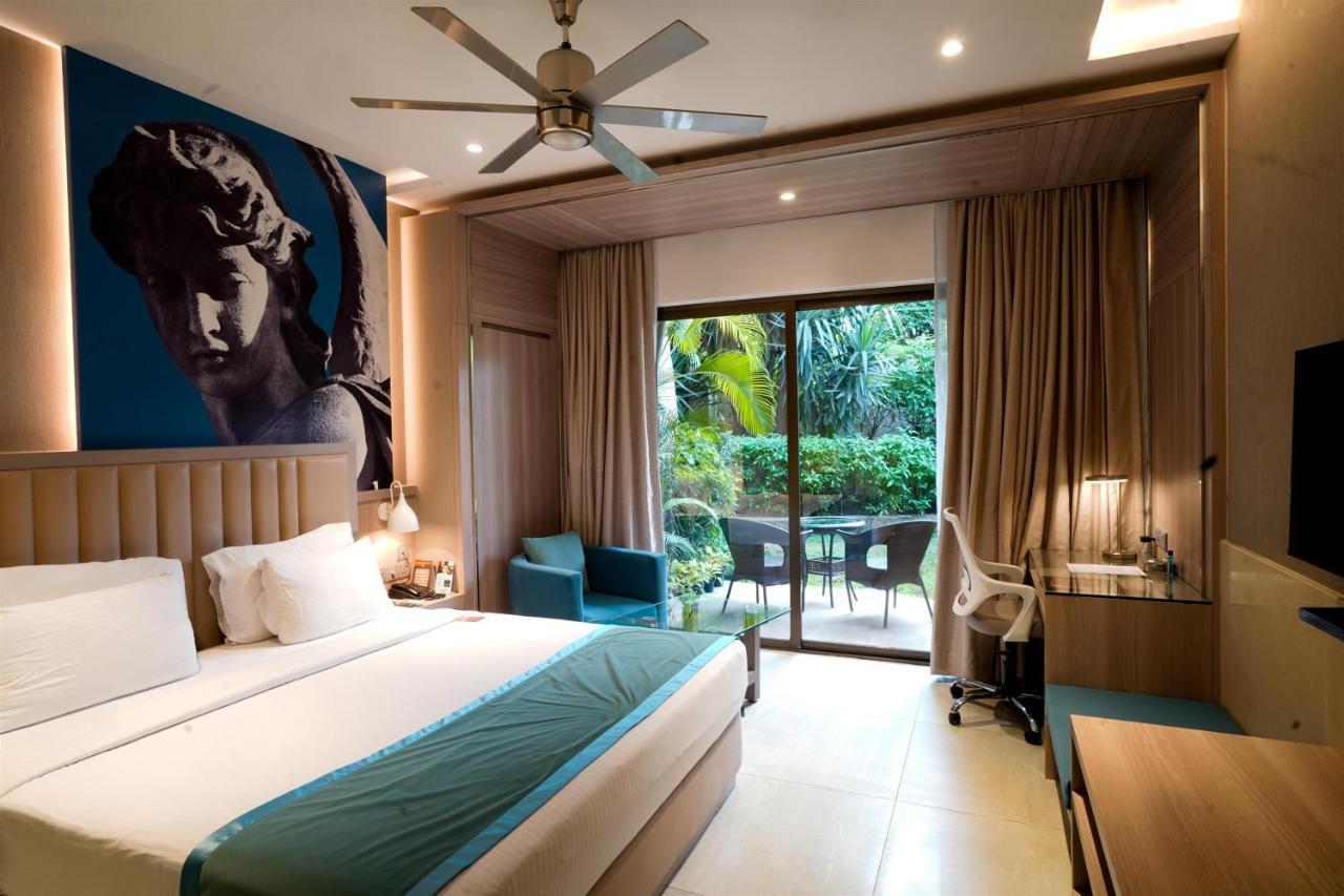 The Corinthians Resort And Club Пюн Екстериор снимка Deluxe Room