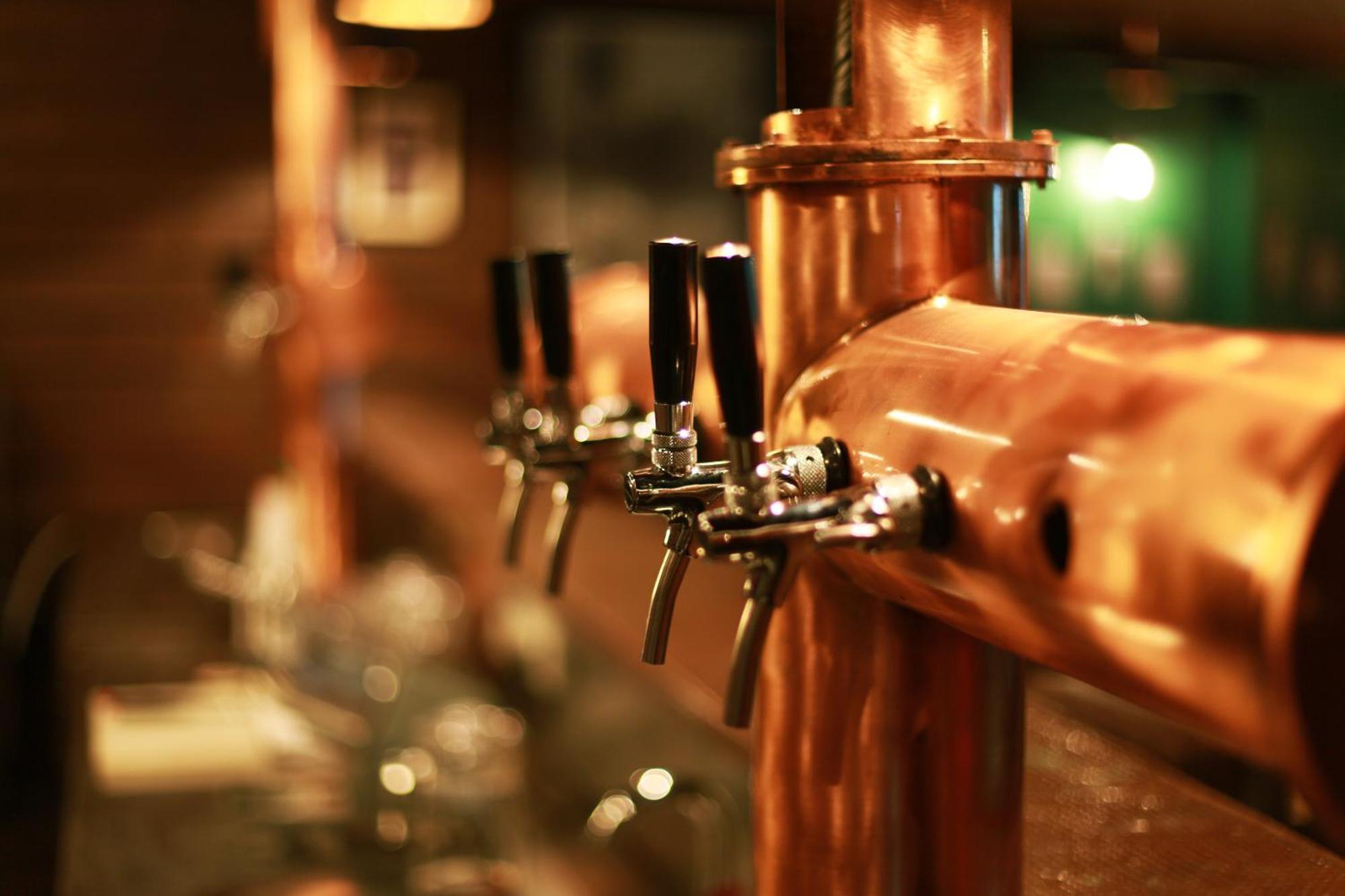 The Corinthians Resort And Club Пюн Екстериор снимка Beer taps